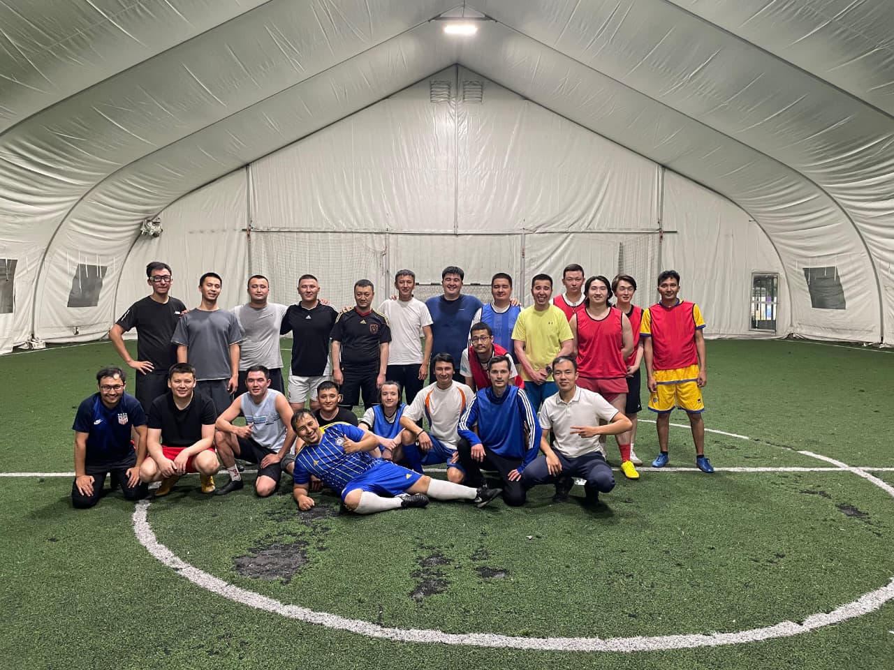 Физика-техникалық факультет: корпоративтік мәдениетті нығайту және ТДМ 3 пен ТДМ 17-ге қол жеткізу құралы ретінде мини-футбол турнирі